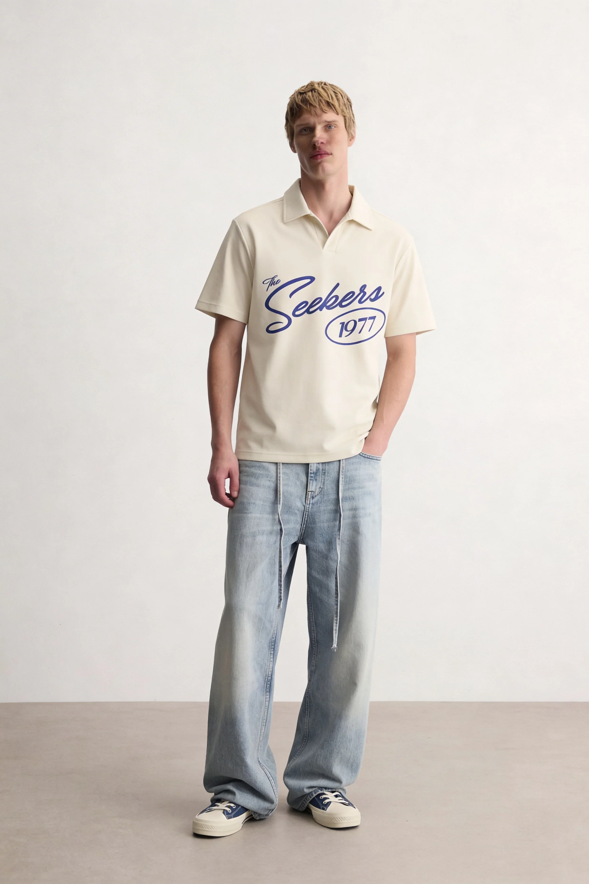 Seekers 1977 White Polo Tshirt - Image 4
